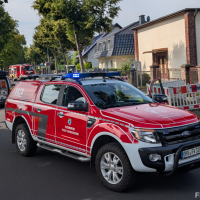 Führungsfahrzeug an Einsatzstelle H-Gas