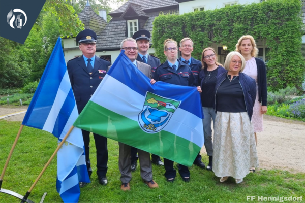 Gruppenbild Delegation Feuerwehr und der Delegation der Stadtverwaltung Hennigsdorf