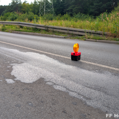 Bild vergr&ouml;&szlig;ern: Betriebsmittelspur auf Straße